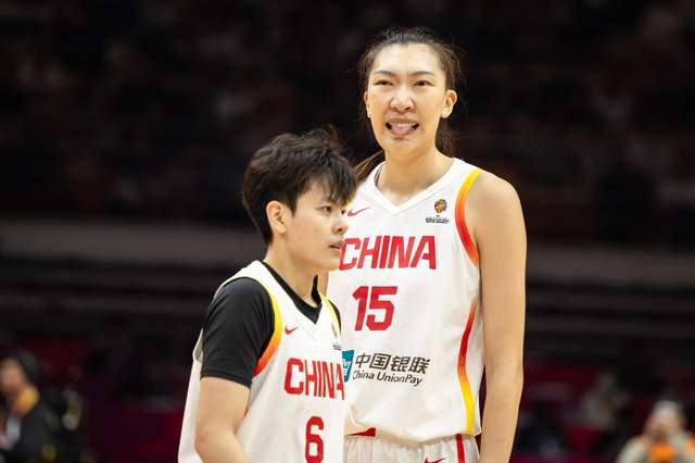 中国女篮前队长杨力维公开质疑宫鲁鸣封闭集训