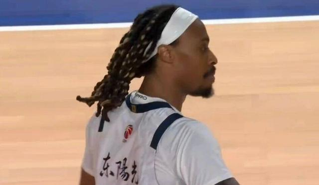 广东男篮赢球背后防守漏洞频现